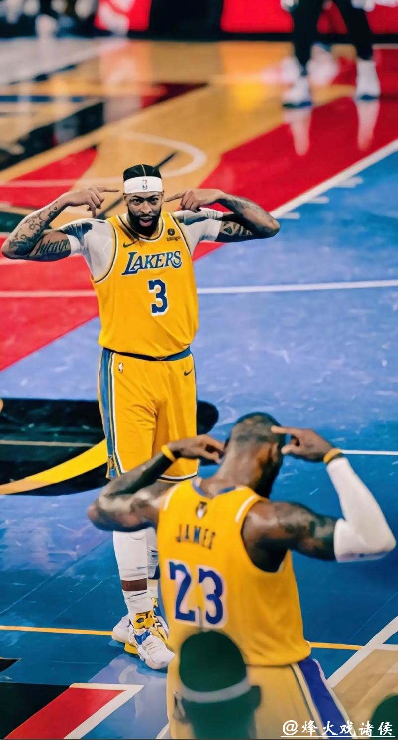 浓眉35分詹姆斯21+8 湖人22分大逆转战胜太阳