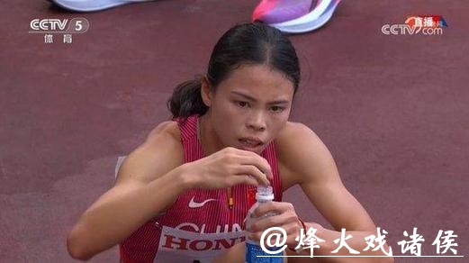 莫家蝶54秒63获小组第三 晋级女子400米栏世锦赛半决赛